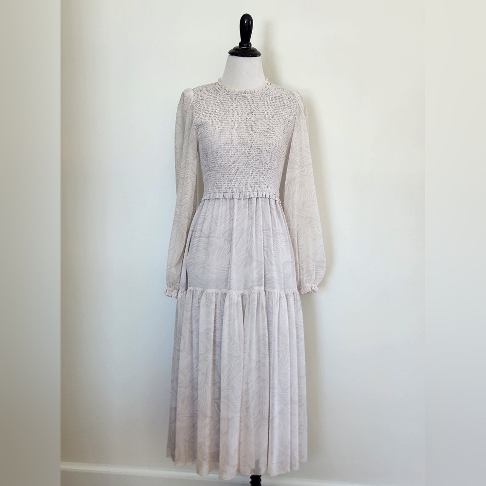 || WILFRED || Midi Dress Sz S Cream Grey Tiered Smocking Lined
